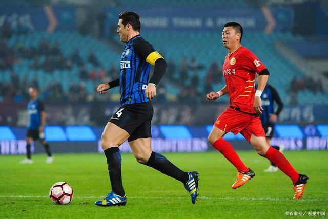 俱乐部杯-吕俊虎15分青岛不敌首钢 杰曼19分